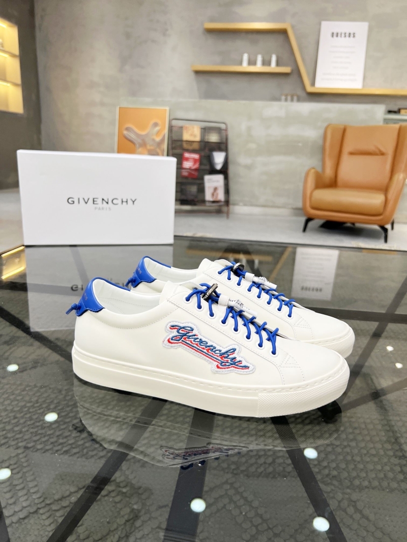 Givenchy Sneakers